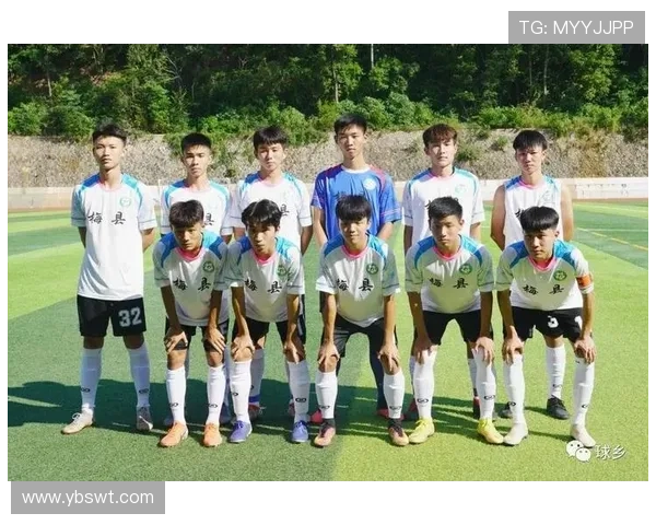 上海足球队在精英赛中的意识表现分析与总结 上海足球队在精英赛中的意识表现分析与总结