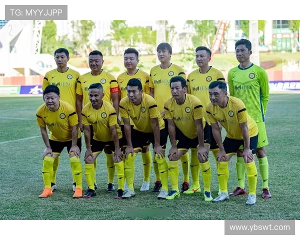 中国足球明星全名汇总及其成就解析 中国足球明星全名汇总及其成就解析