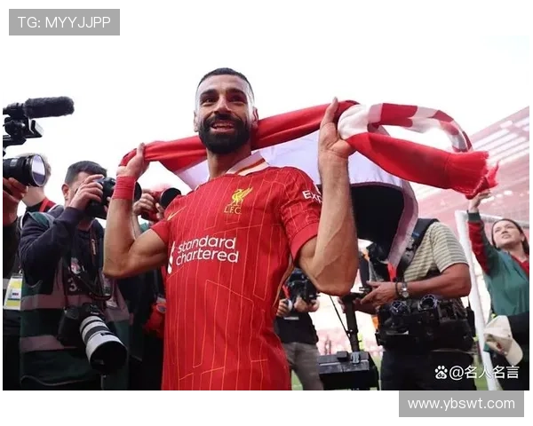 全球粉丝量最多的足球明星是谁他的魅力与成就揭秘 全球粉丝量最多的足球明星是谁他的魅力与成就揭秘