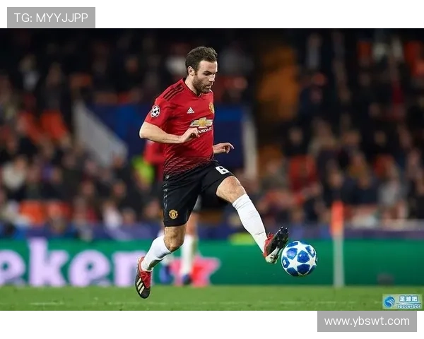 足球明星们的女友名单揭晓她们的魅力与风采引发热议