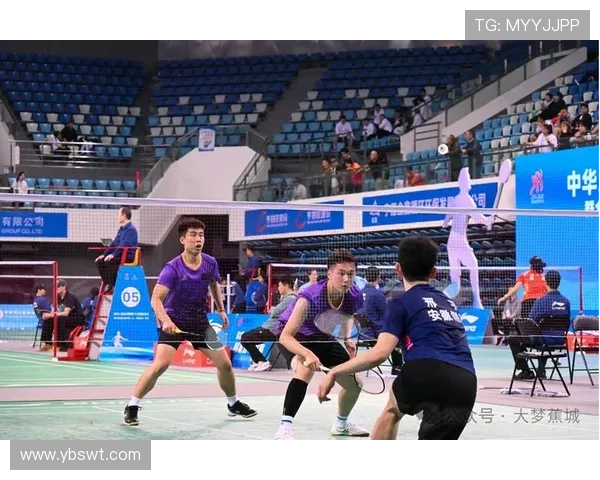 重庆羽毛球队在全运会中的耐力表现值得称赞展现出顽强拼搏的精神风貌 重庆羽毛球队在全运会中的耐力表现值得称赞展现出顽强拼搏的精神风貌