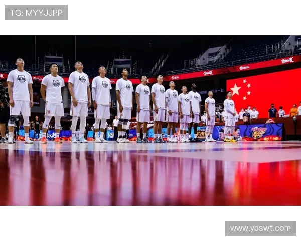 重庆篮球队在亚运会上的耐力表现值得称赞展现出顽强拼搏精神与团队合作能力